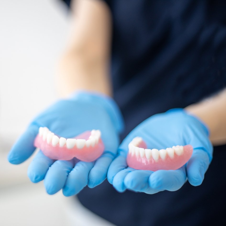 Dentist in Noida